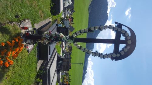Kríž nový cintorín - výmena